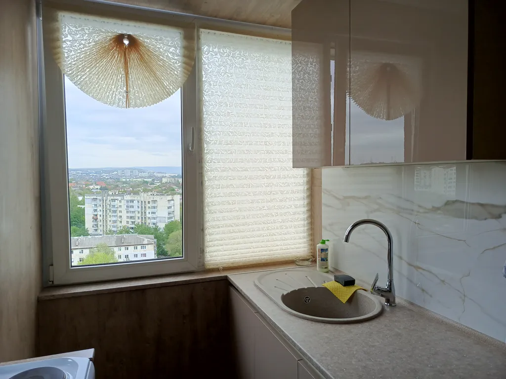 Квартира Чистая и уютная однокомнатная квартира в очень удобном районе города — Симферополь