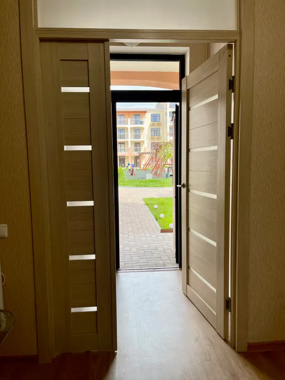 Уютная квартира с отдельным входом в ЖК Кипарис