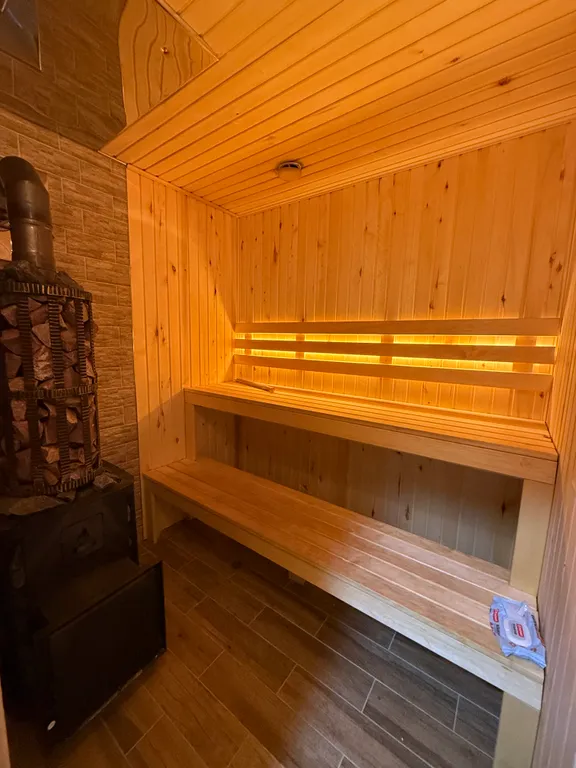 Дом из брусьев с сауной и с видом на море