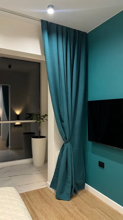 Новая студия с видом на море и дизайнерским ремонтом