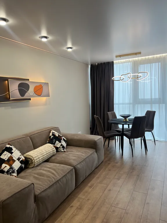 Комфортабельная трёхкомнатная квартира с шикарной территорией — аренда посуточно в Владивосток