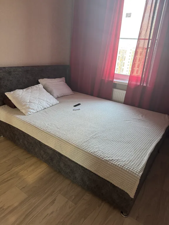 Апартаменты с видом на озеро, есть источник волна в двух шагах