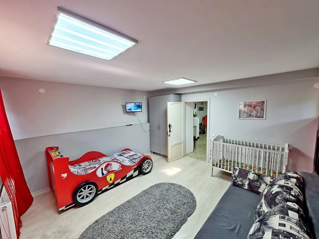 Коттедж у моря, детская территория, костровая чаша, до 11 человек.