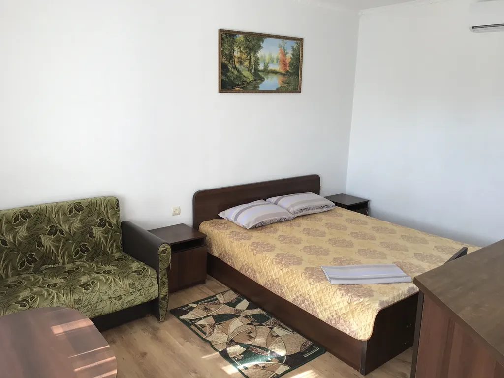 Квартира Квартира Трехместный номер улучшенный — Любимовка