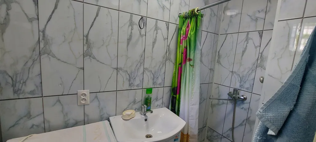 Уютная квартира в центре поселка