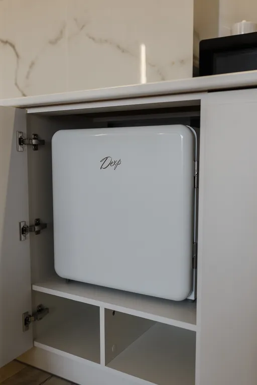 Стильная студия с дизайнерским ремонтом