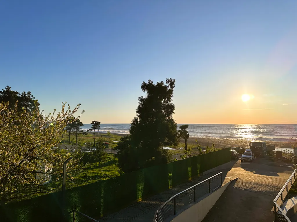 Квартира Квартира Просторная студия Вид на море и двор — Батуми