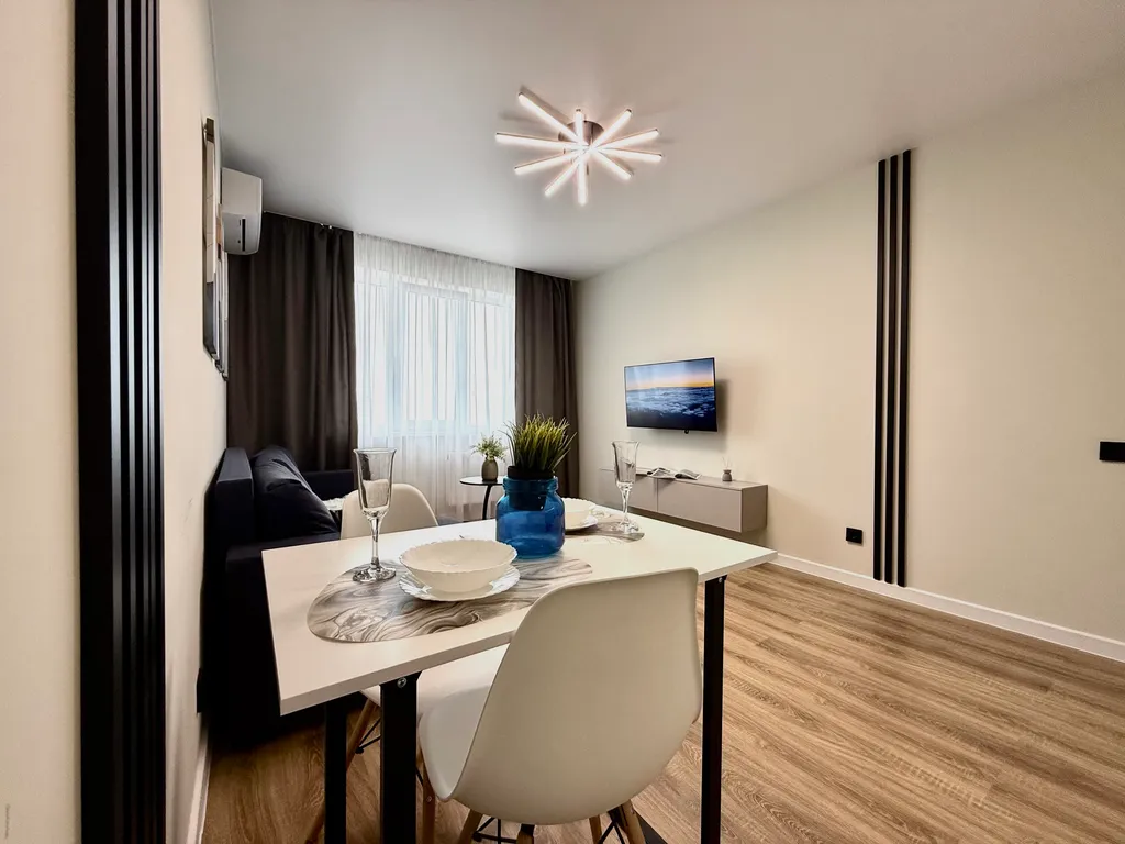 Квартира на Автомобилистов, 13