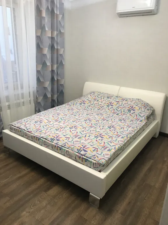 6-комнатный Дом