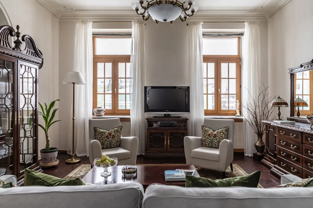 Квартира 4-комнатная квартира в центре с собственной парковкой — Москва