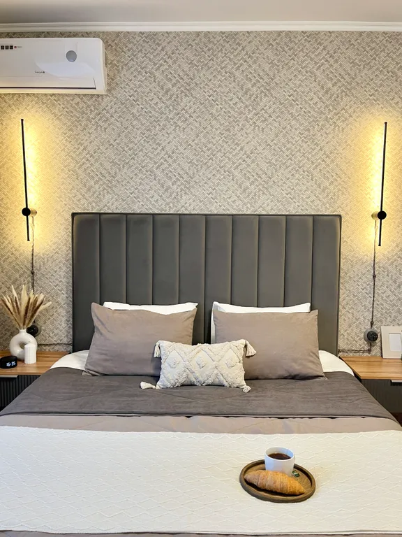 Дизайнерская квартира на Взлетке рядом с торговым центром Планета