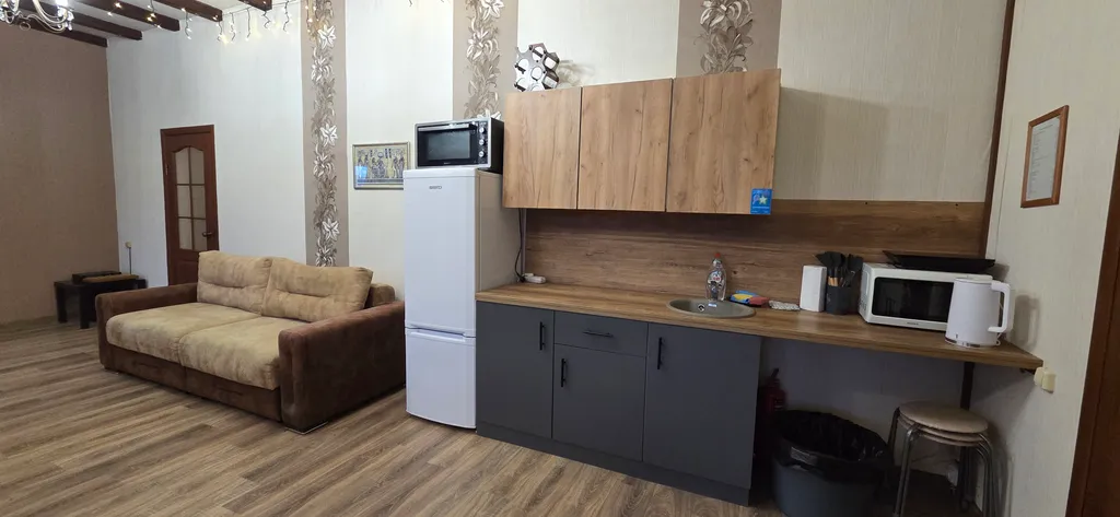 Коттедж с баней и бассейном-купелью в уникальном месте