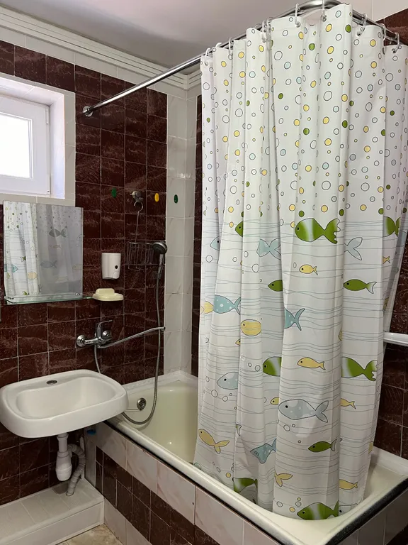 Коттедж Дом у моря в центральной части города целиком — Геленджик