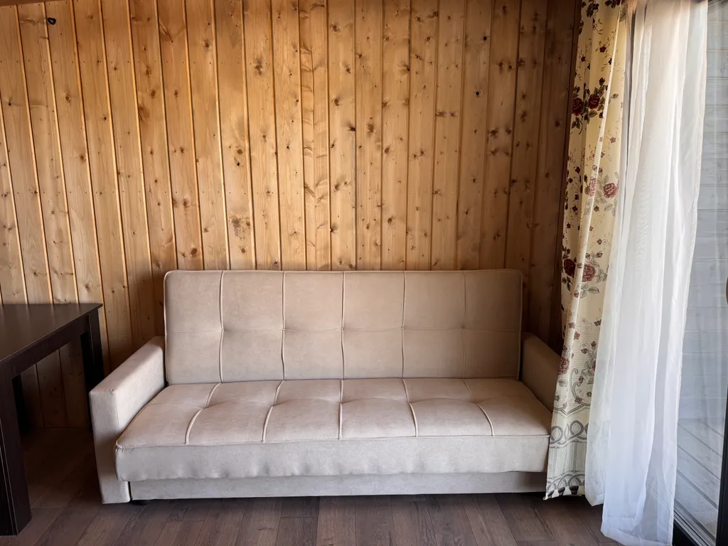 Номер в двухномерном коттедже с двухместной кроватью