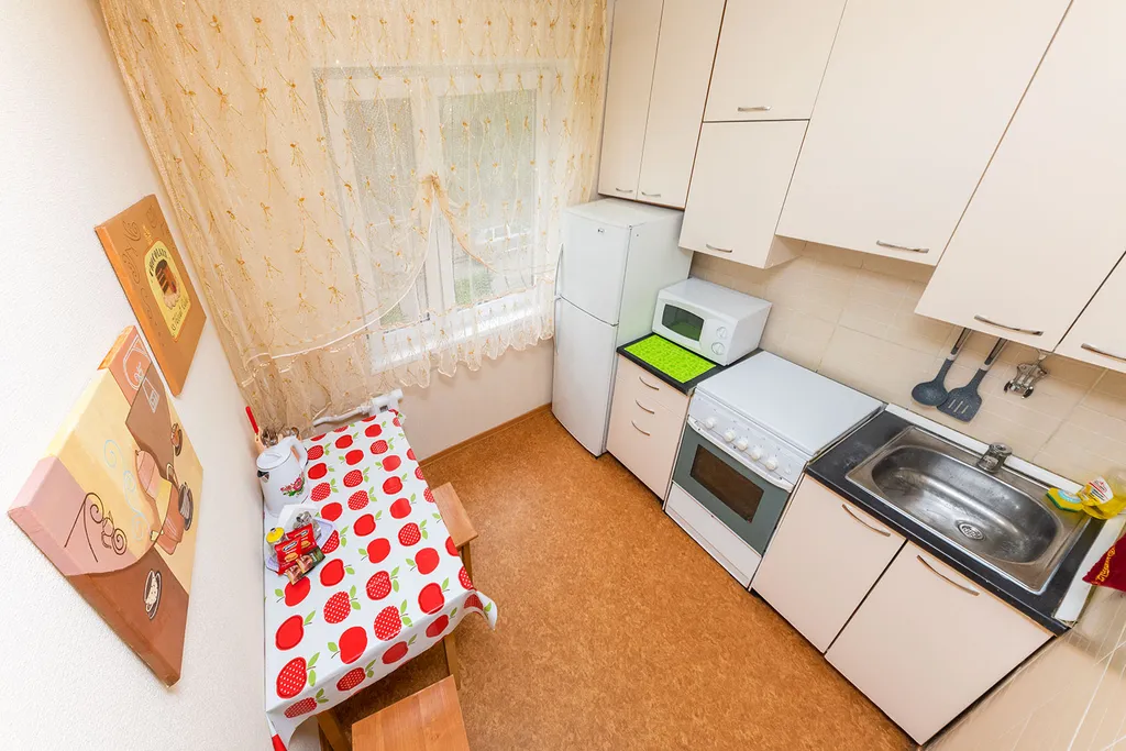 Комфортная квартира с кондиционером, ТРЦ Москва, станция метро Москва