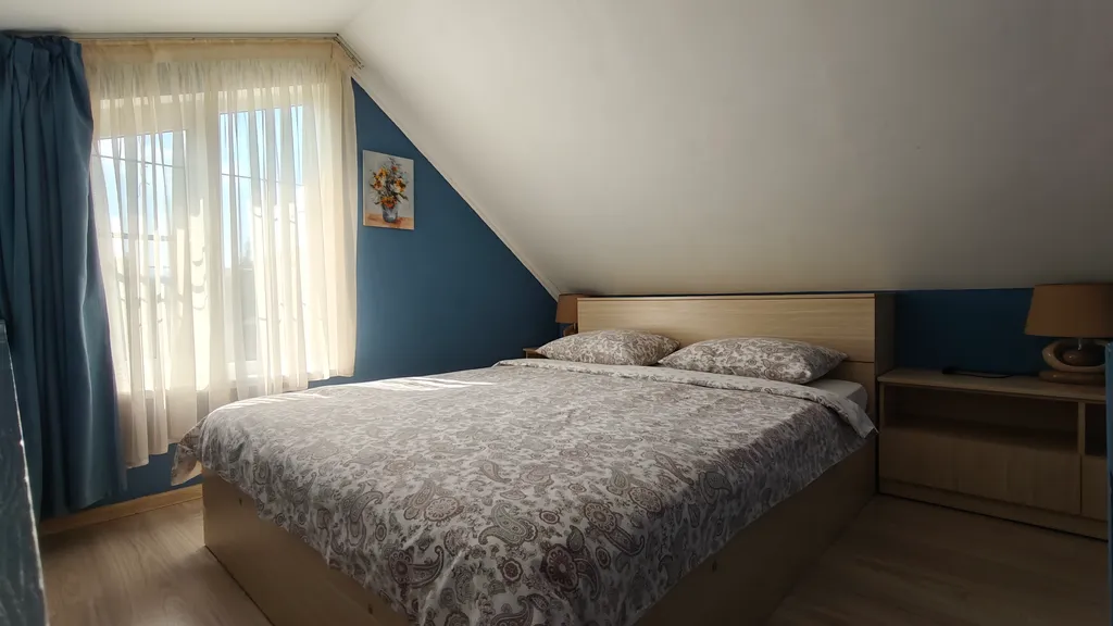 Коттедж-студия с видом на горы