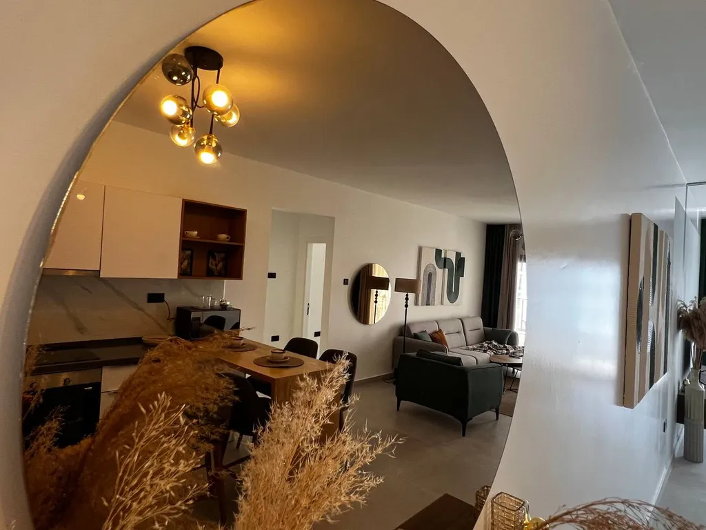 Современные апартаменты с дизайнерским ремонтом