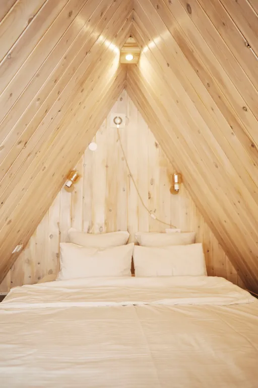 Уединенный дом в стиле A-frame