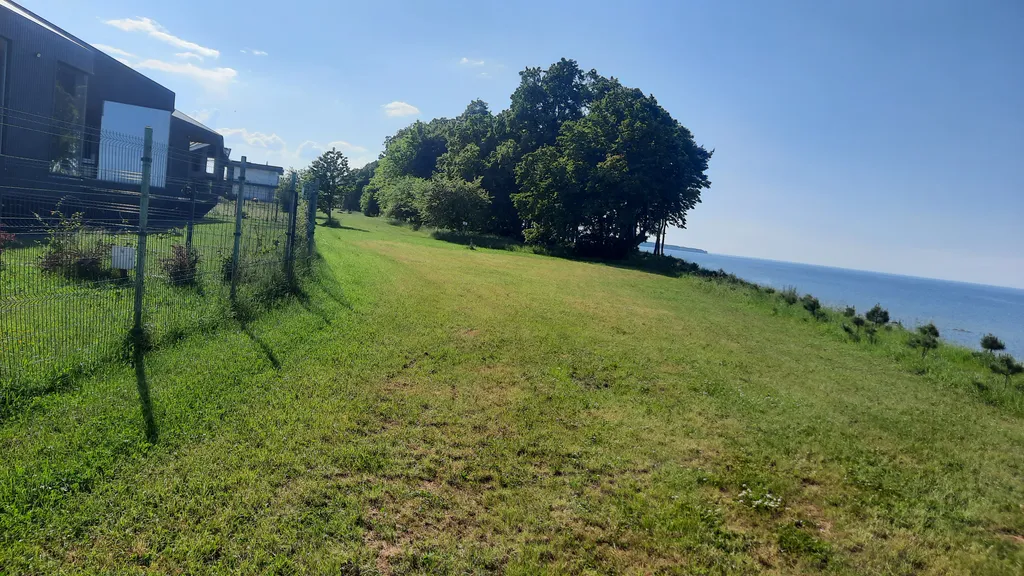 Секция в доме на берегу Балтийского моря