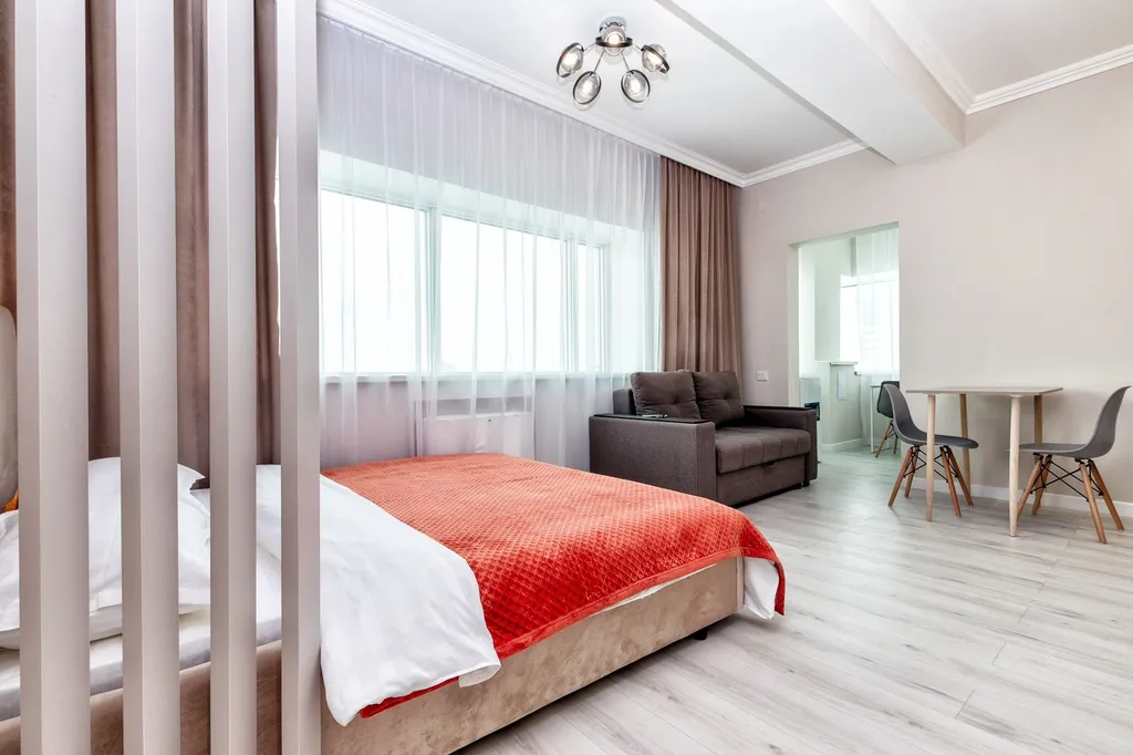 Элитные апартаменты с панорамным видом из окна в самом центре столицы