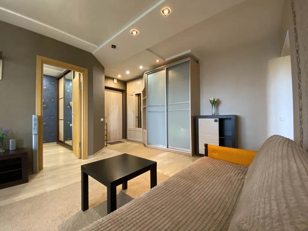 Семейная трёшка в центре Засвияжья