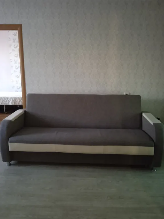 Квартира Уютная двухкомнатная квартира — Красноярск