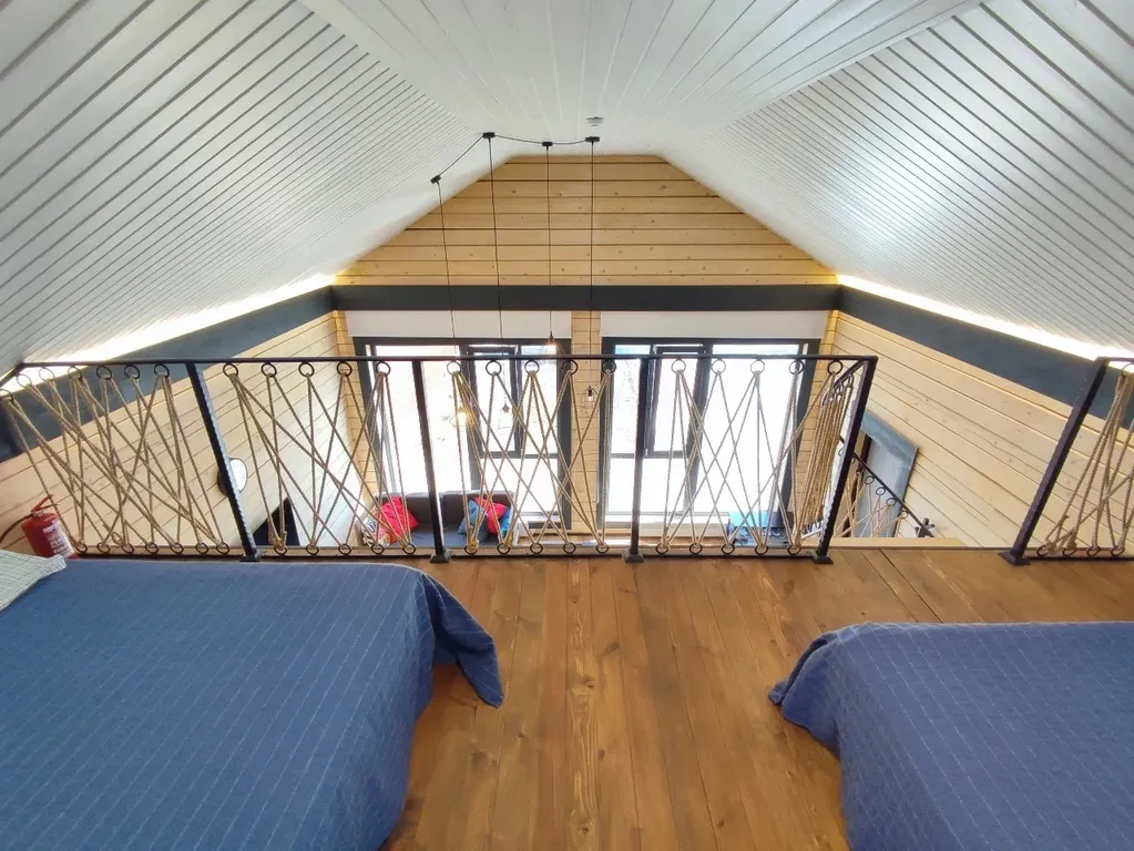 Уютный загородный дом в черте города