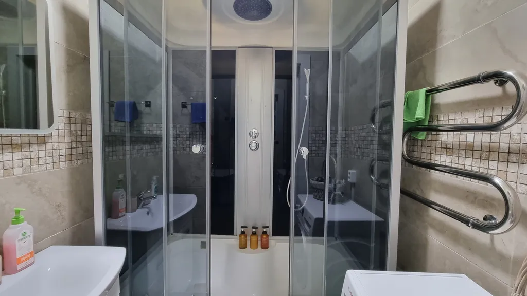 Уютная и просторная 2-х комнатная квартира,  70 кв.м.