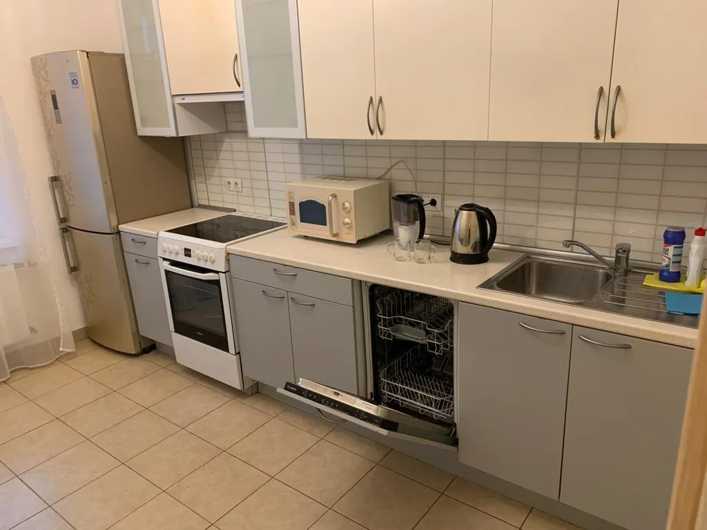 Большая двухкомнатная квартира в ЖК В Лесу