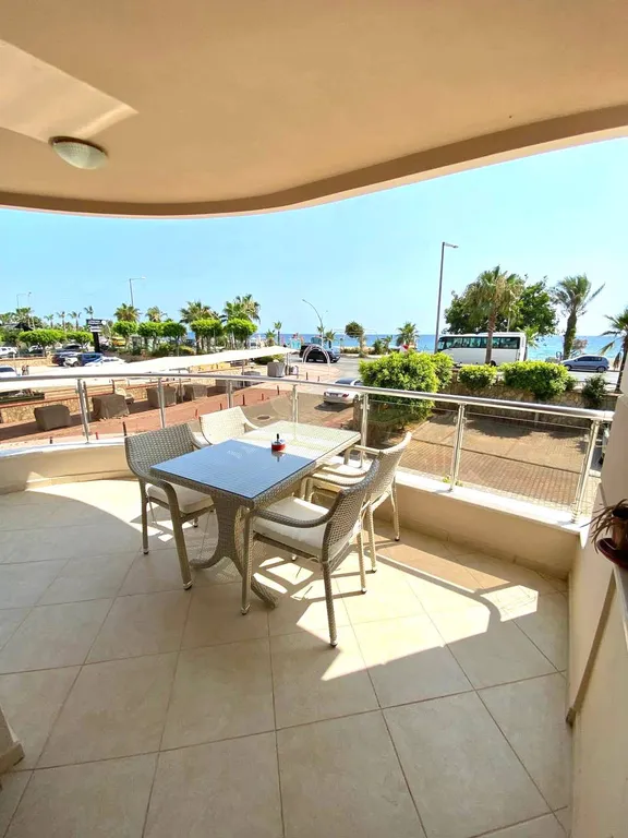 Квартира с видом на море