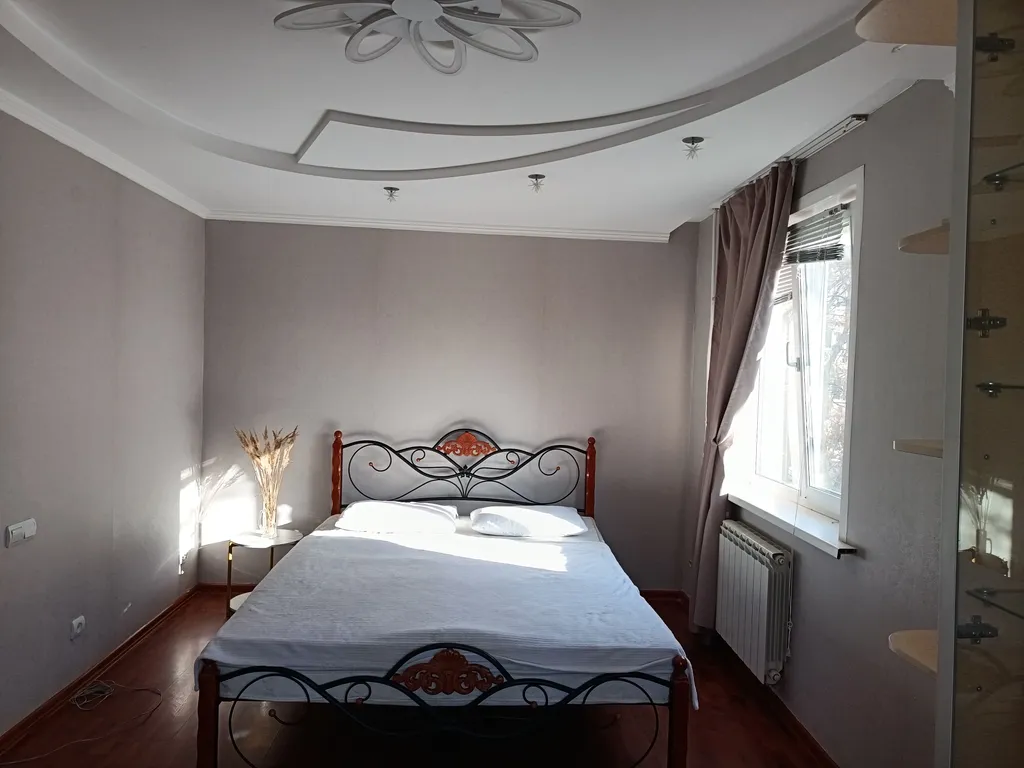 Квартира около дома молодежи — аренда посуточно в Самара