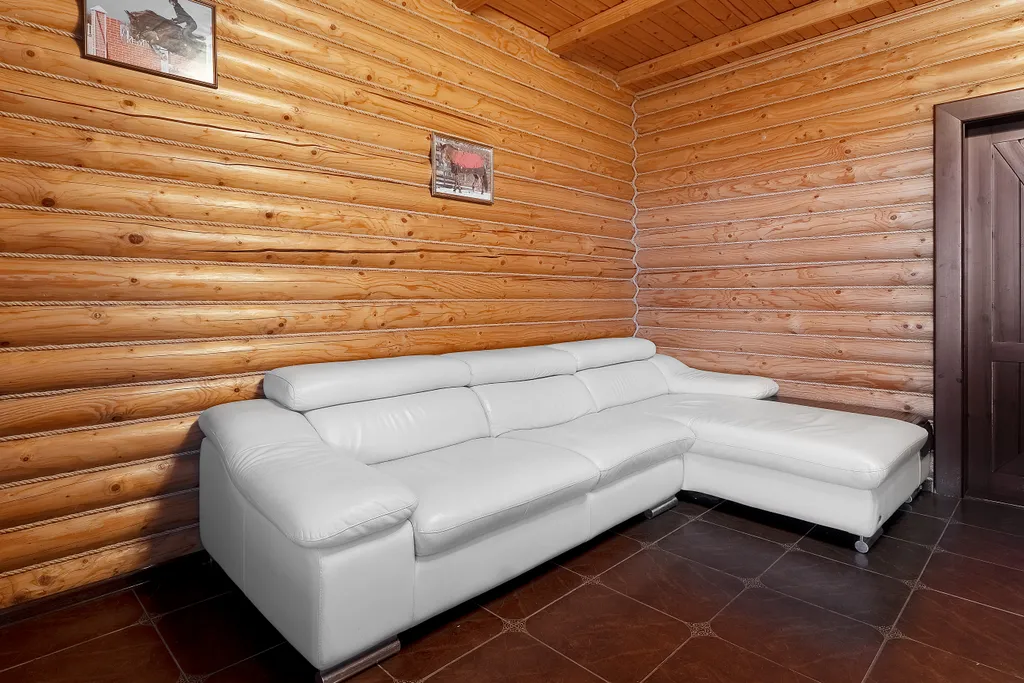 Коттедж с баней и бассейном