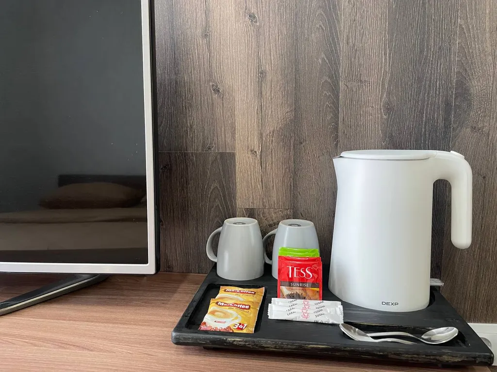 Новый уютный номер с двумя раздельными односпальными кроватями