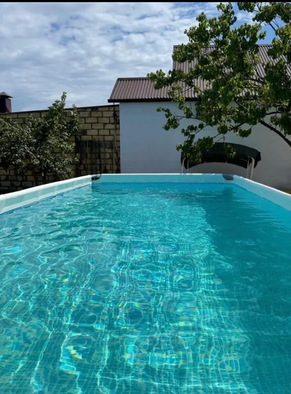 Коттедж Дача с большим бассейном — аренда посуточно в Хазар