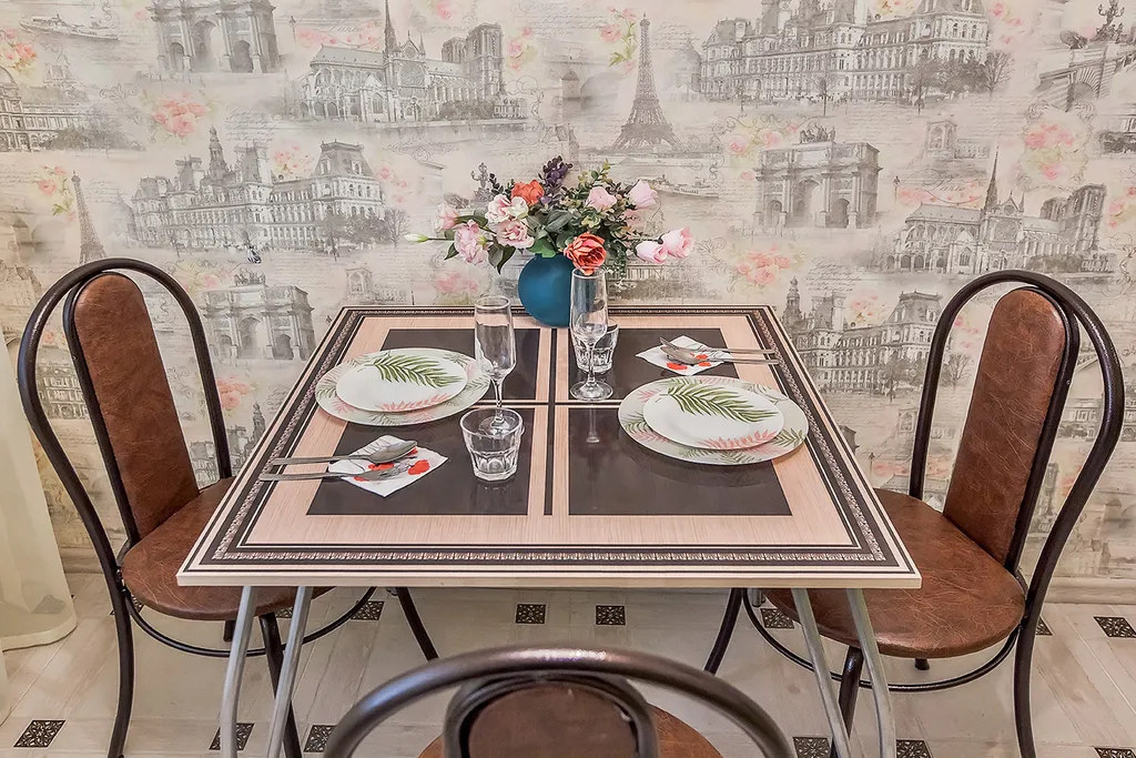 Центр города, красивый и зелёный 16 квартал, недалеко Южное шоссе