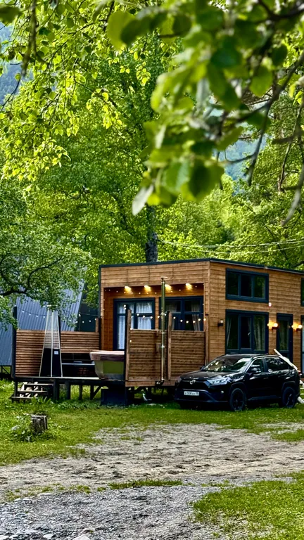 Коттедж Вип шале на берегу реки, с банным чаном на террасе — аренда посуточно в Архыз