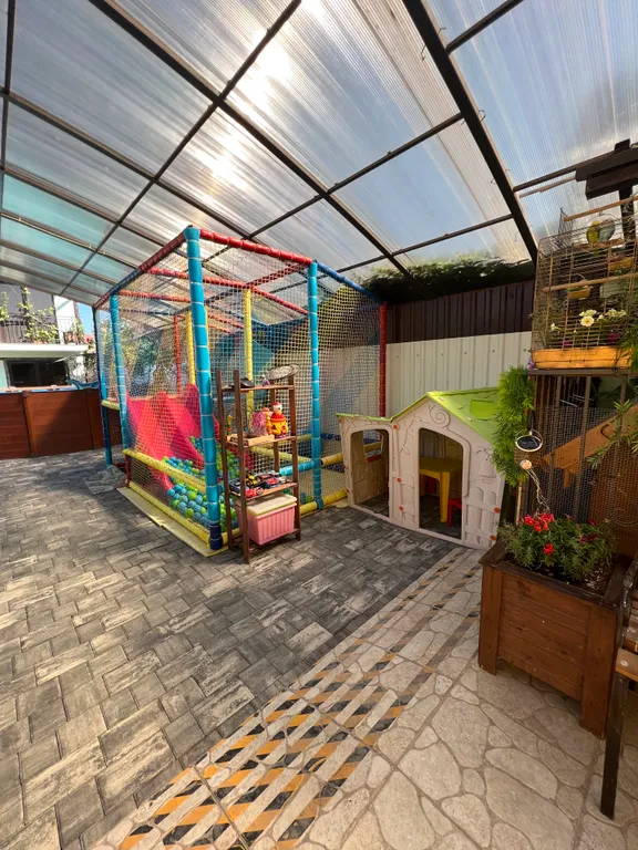 Студия в частном секторе Христо