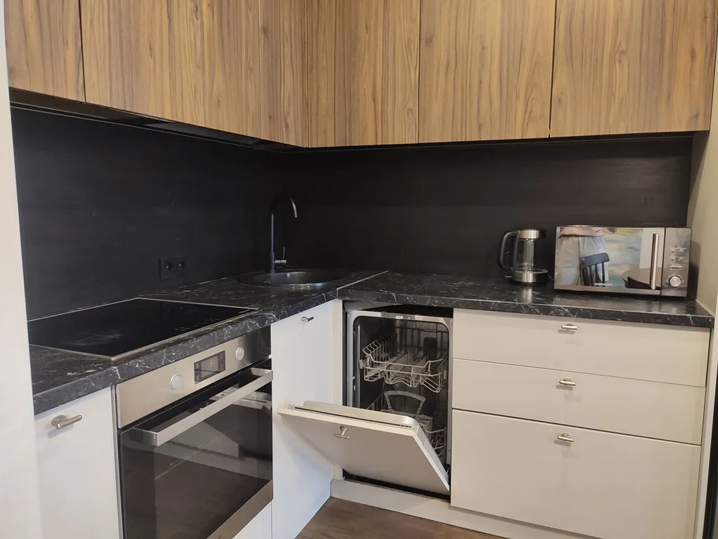 Поделам дизайнерская квартира в элитном доме