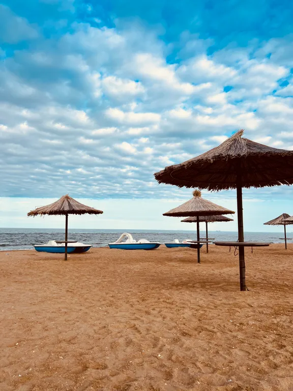 Семья - дом у моря