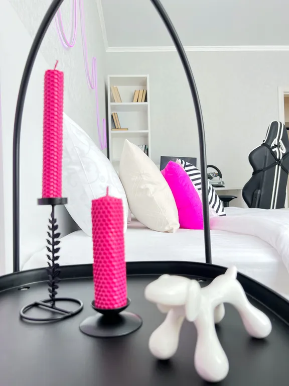 Квартира Эксклюзив Кибер с Неоновым Стилем