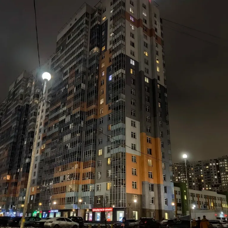 Квартира Квартира Просторная студия рядом с метро Ладожская — Санкт-Петербург
