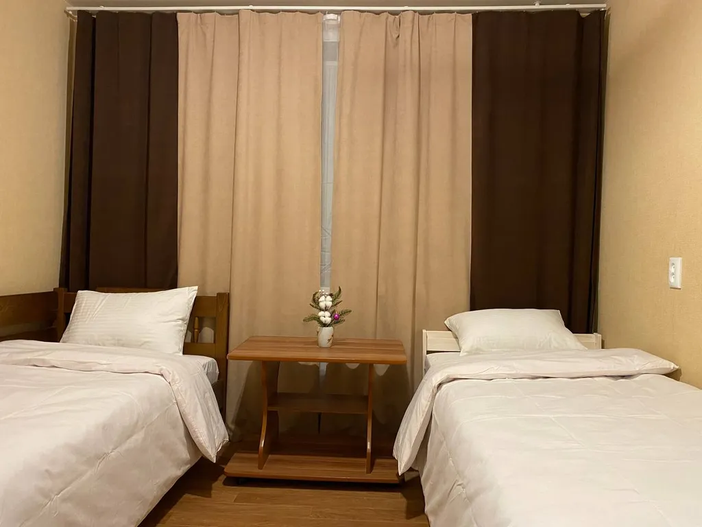 3-комнатные Апартаменты с балконом | GoodNight Aparts