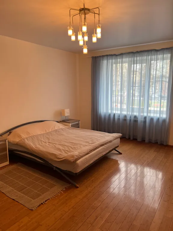 Просторная квартира в центре в 10 минутах до старого города