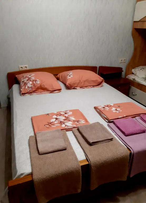 Уютная новая комната у моря в Лоо