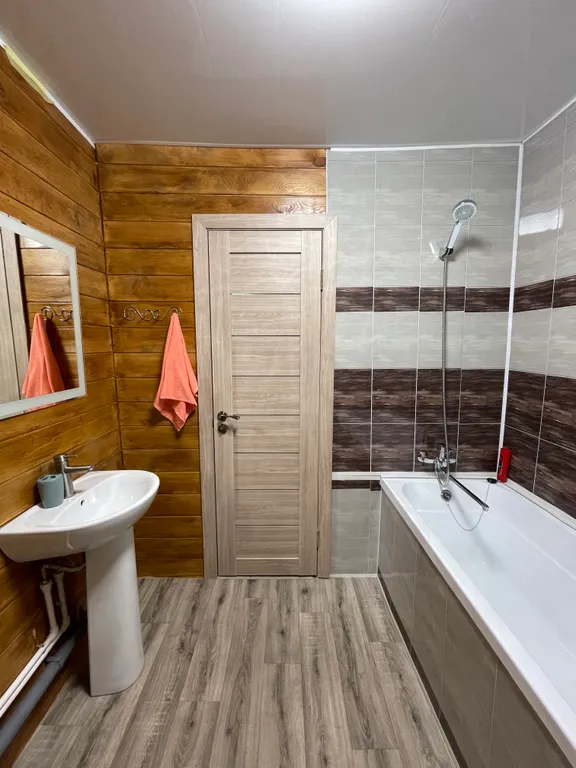 Коттедж Уютный дом с видом на горы — Шерегеш