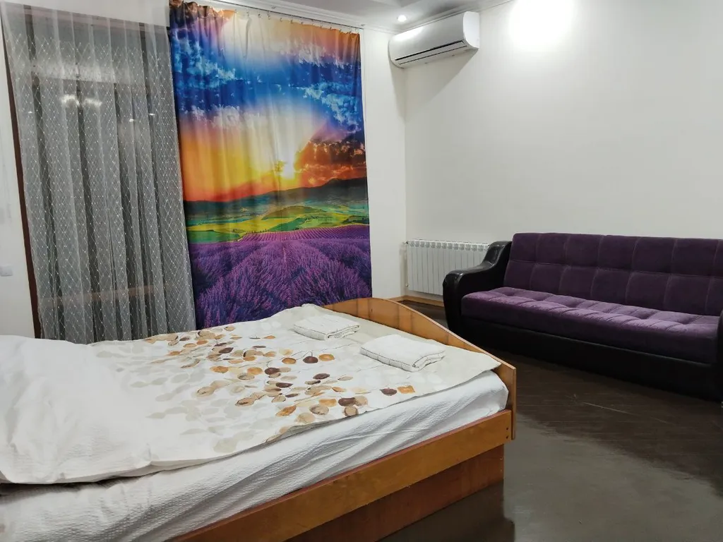 Большой семейный номер с балконом