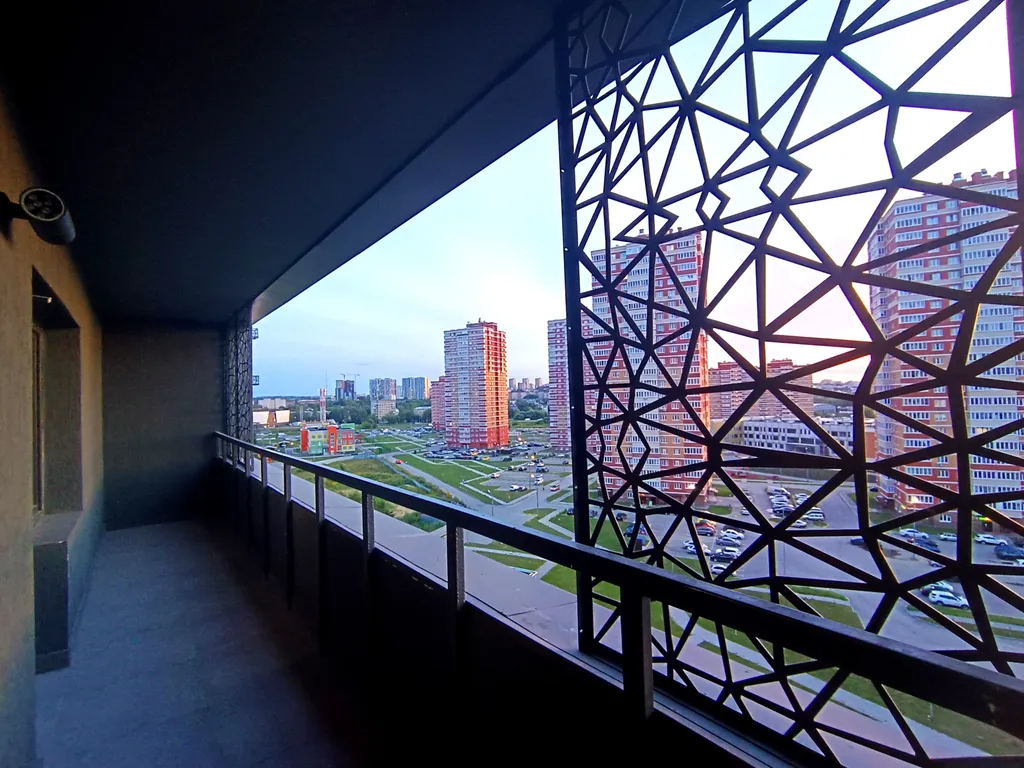 Новая студия с красивым видом в центральном районе