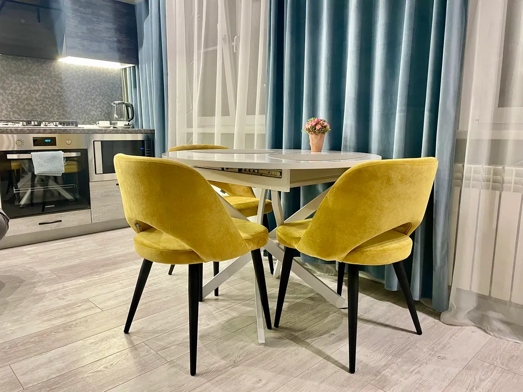 Дизайнерские 3-х комнатные апартаменты для большой семьи