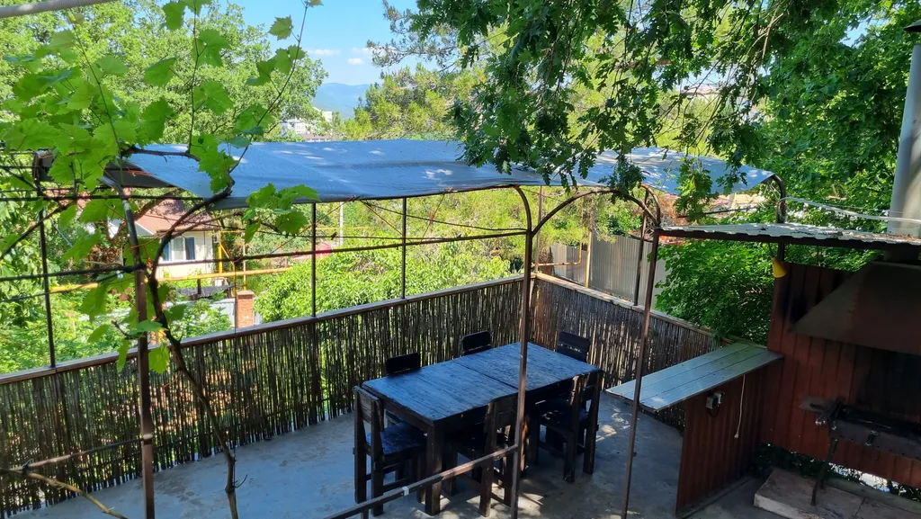 Отдельный летний домик для семьи