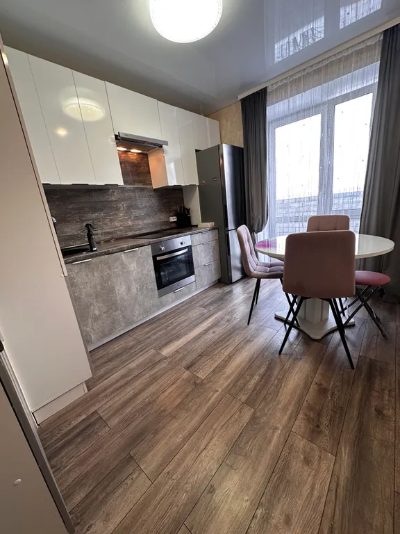 Уютная квартира (рядом с центром травматологии)